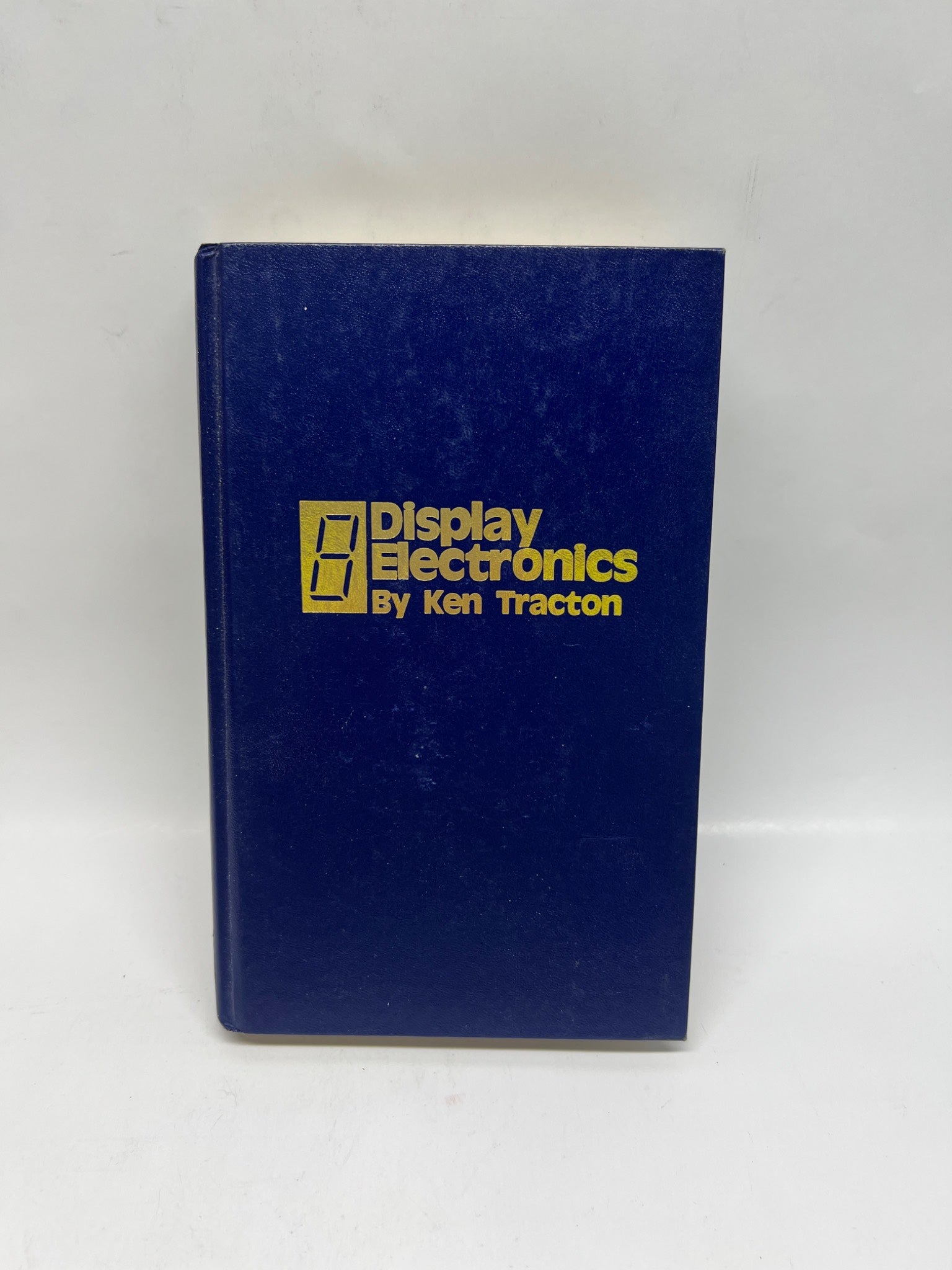 Display Electronics by Ken Tracton (1977 TAB Books, First Edition)