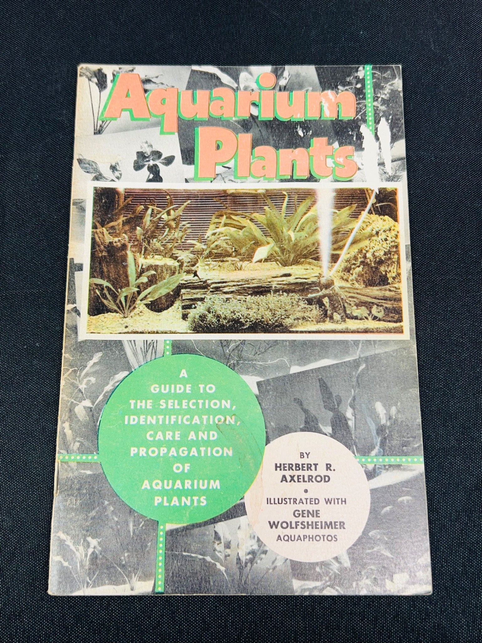 Aquarium Plants Guide by Herbert R. Axelrod