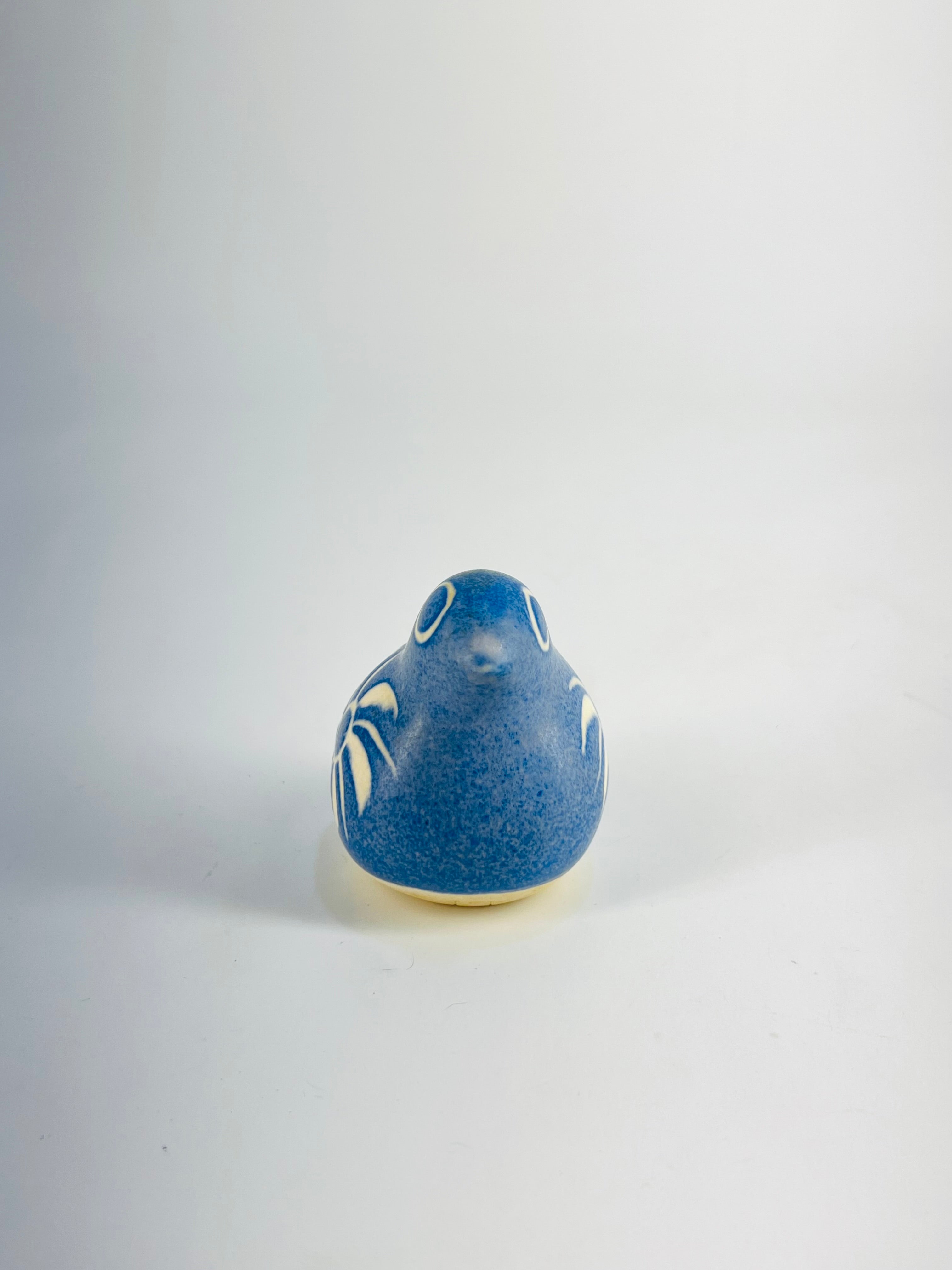 Strawberry Hill Blue Bird Sitting (Alternate)