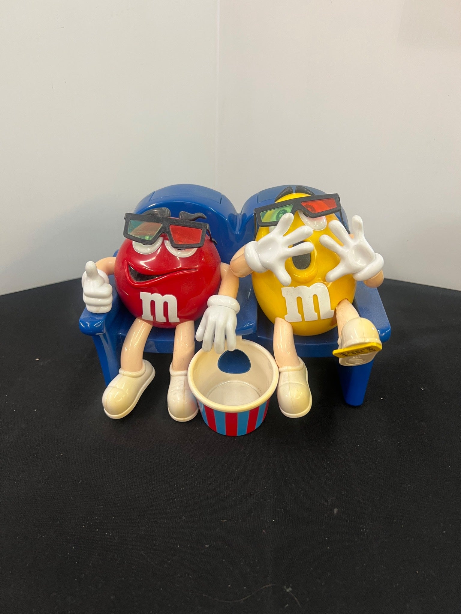 M&Ms "At The Movies" Candy Dispenser 3D Glasses Blue Theater Seats Red & Yellow