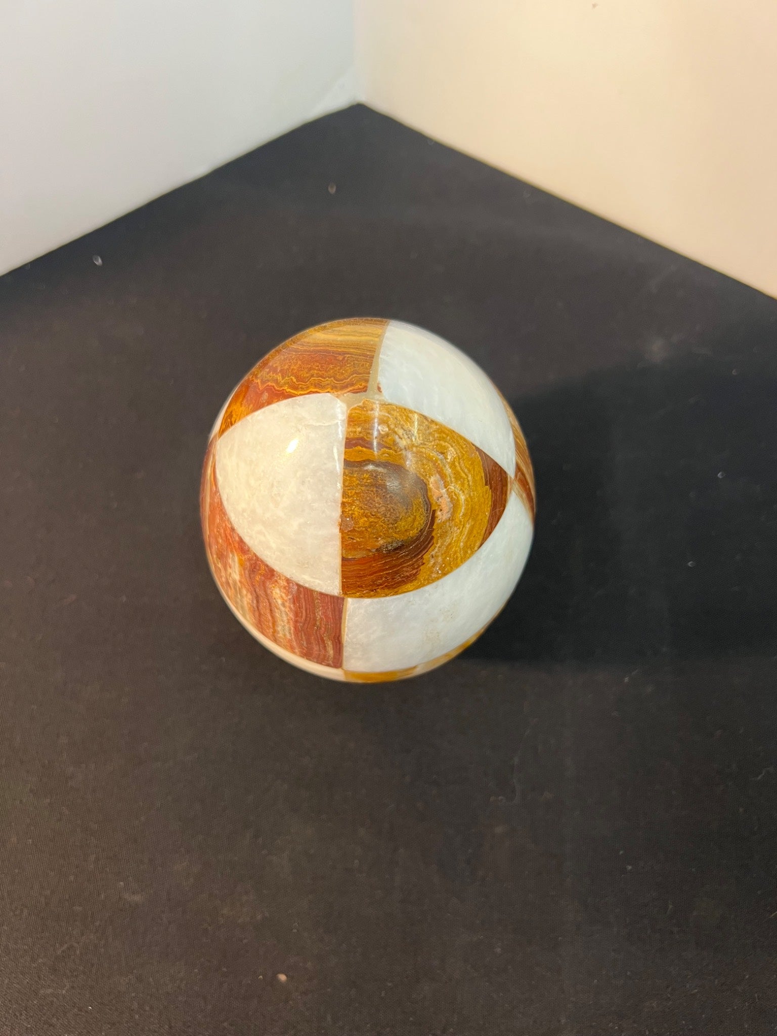 Polished Onyx Stone Egg Sculpture
