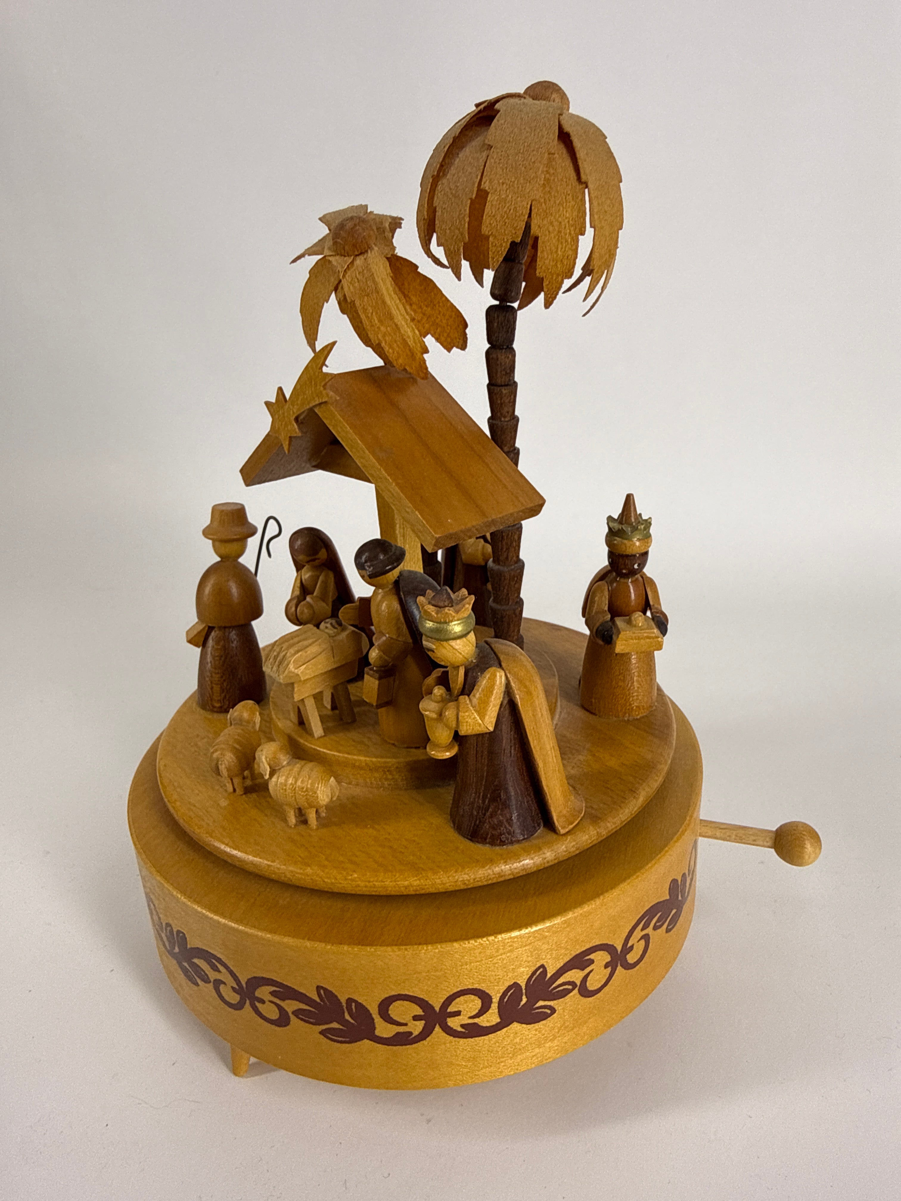 Erzgebirge Manger Musical Carousel, Nativity Scene