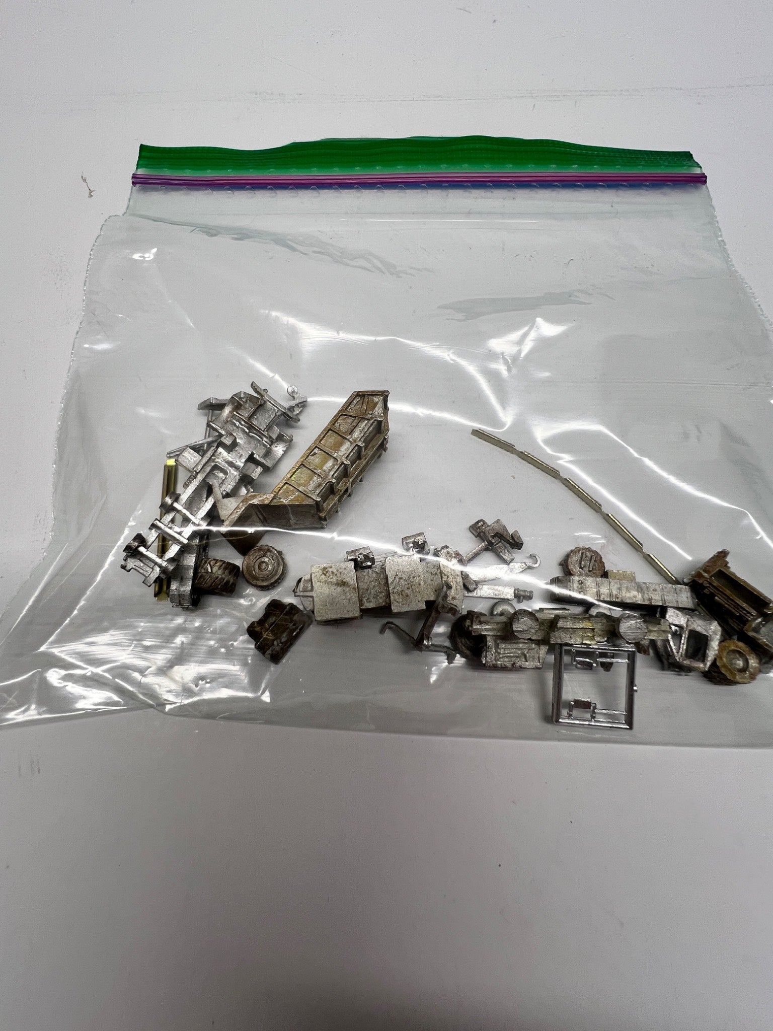 N Scale Cast Pewter Dump Truck Parts – Road Master Series – NOS/Parts