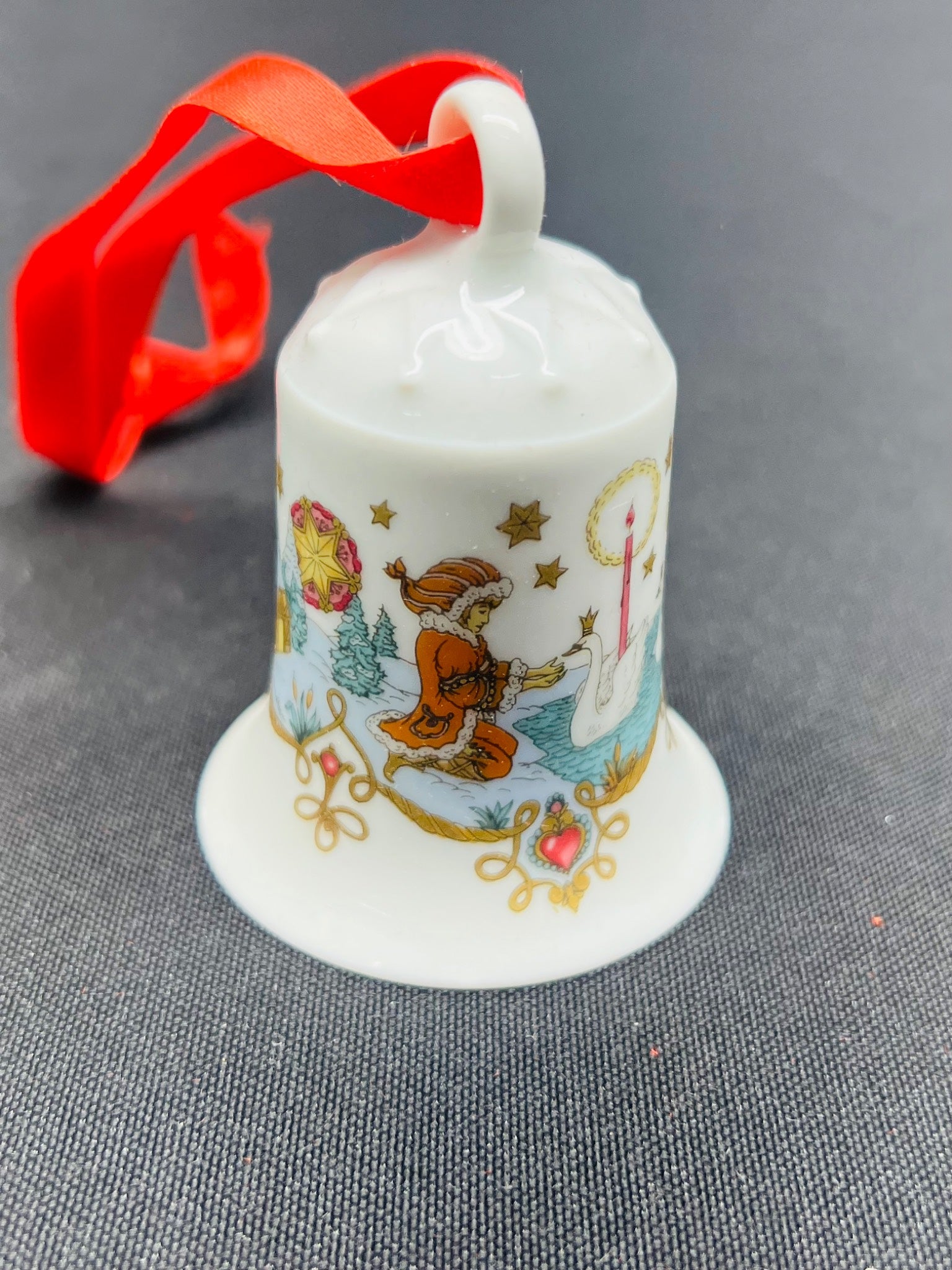 Hutschenreuther 1983 Christmas Bell