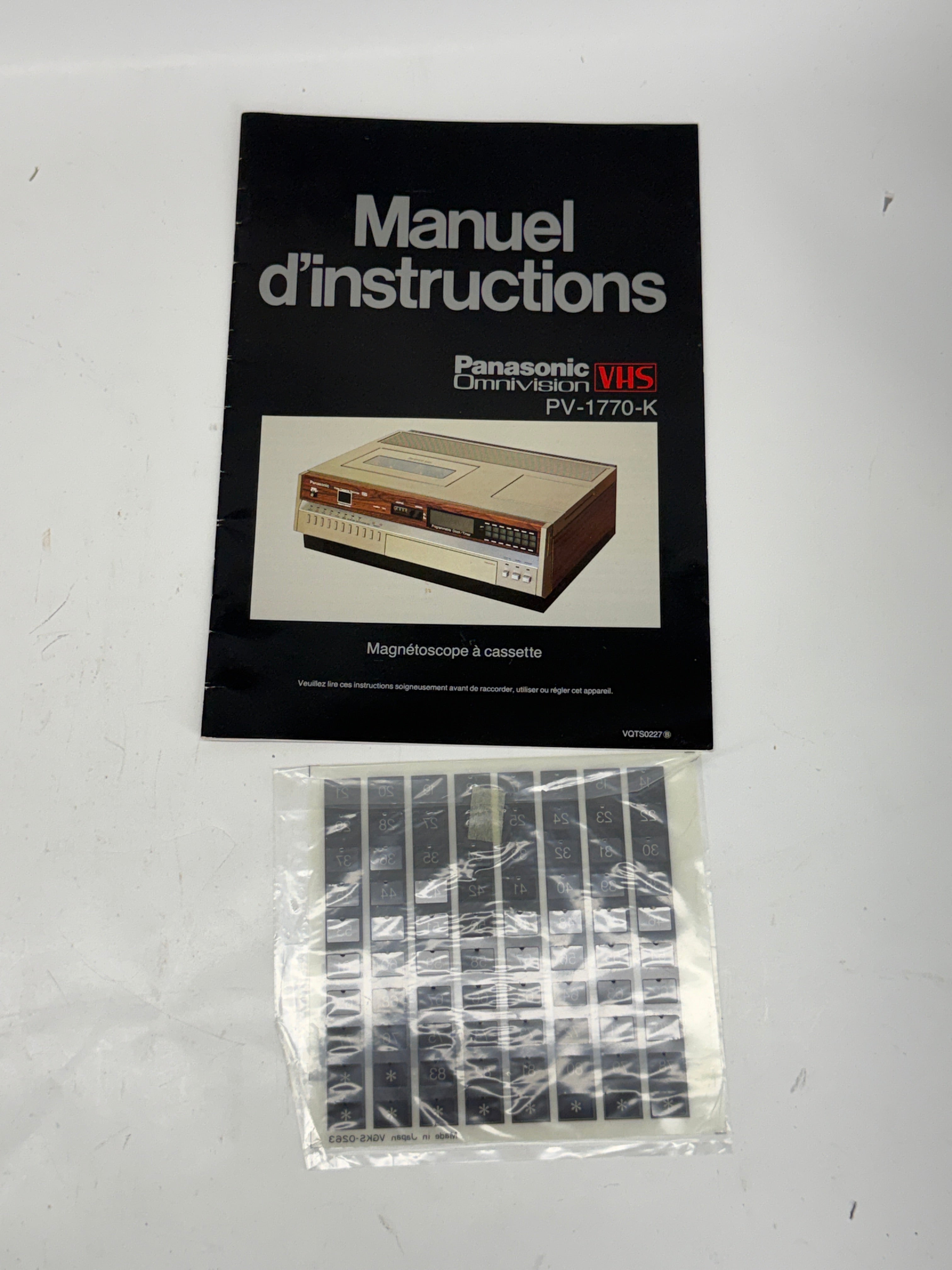 Original Panasonic Omnivision VHS PV-1770-K Instruction Manual & Labels