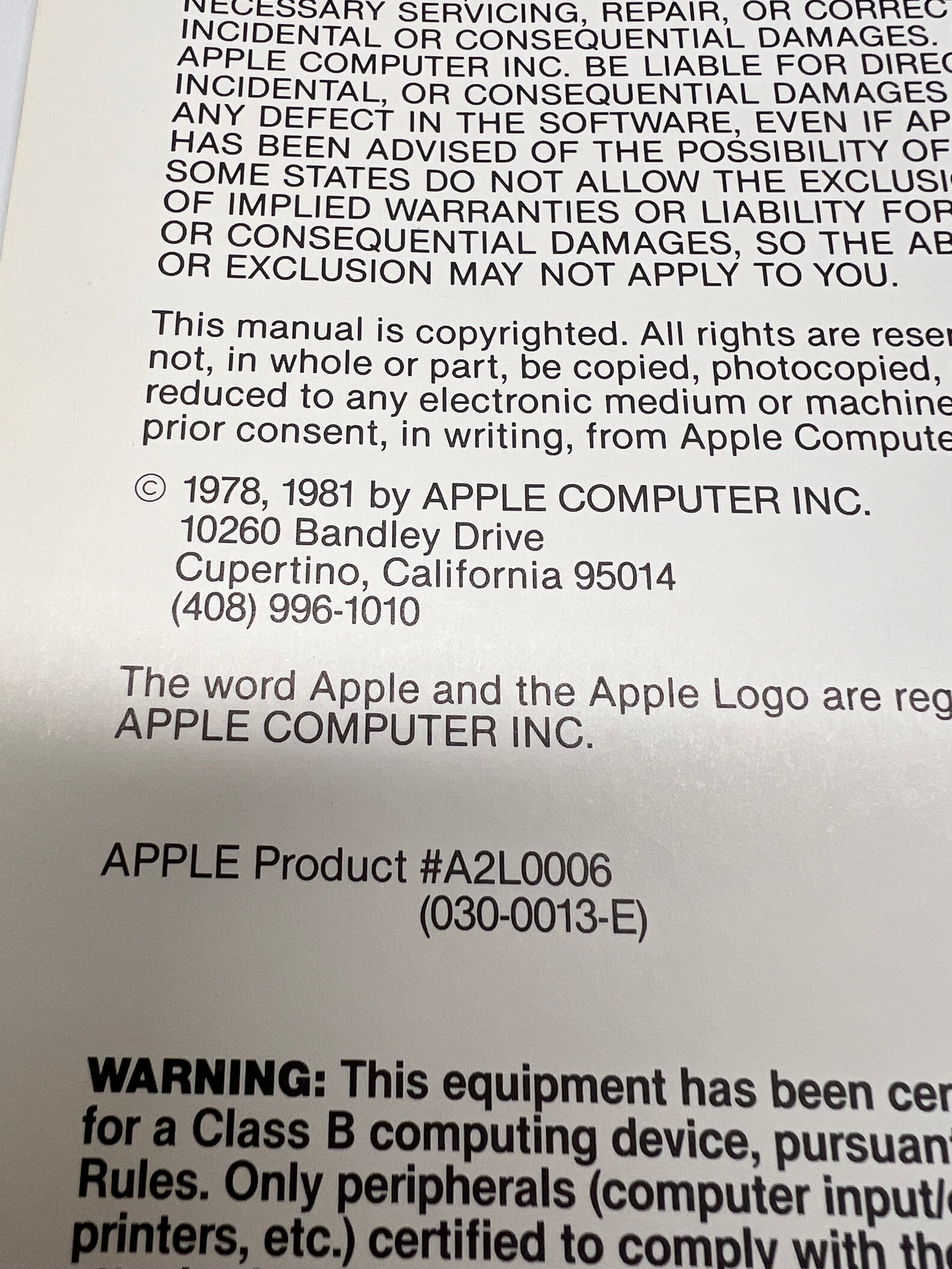 Vintage Apple II Applesoft BASIC Programming Reference Manual (1970s/80s)