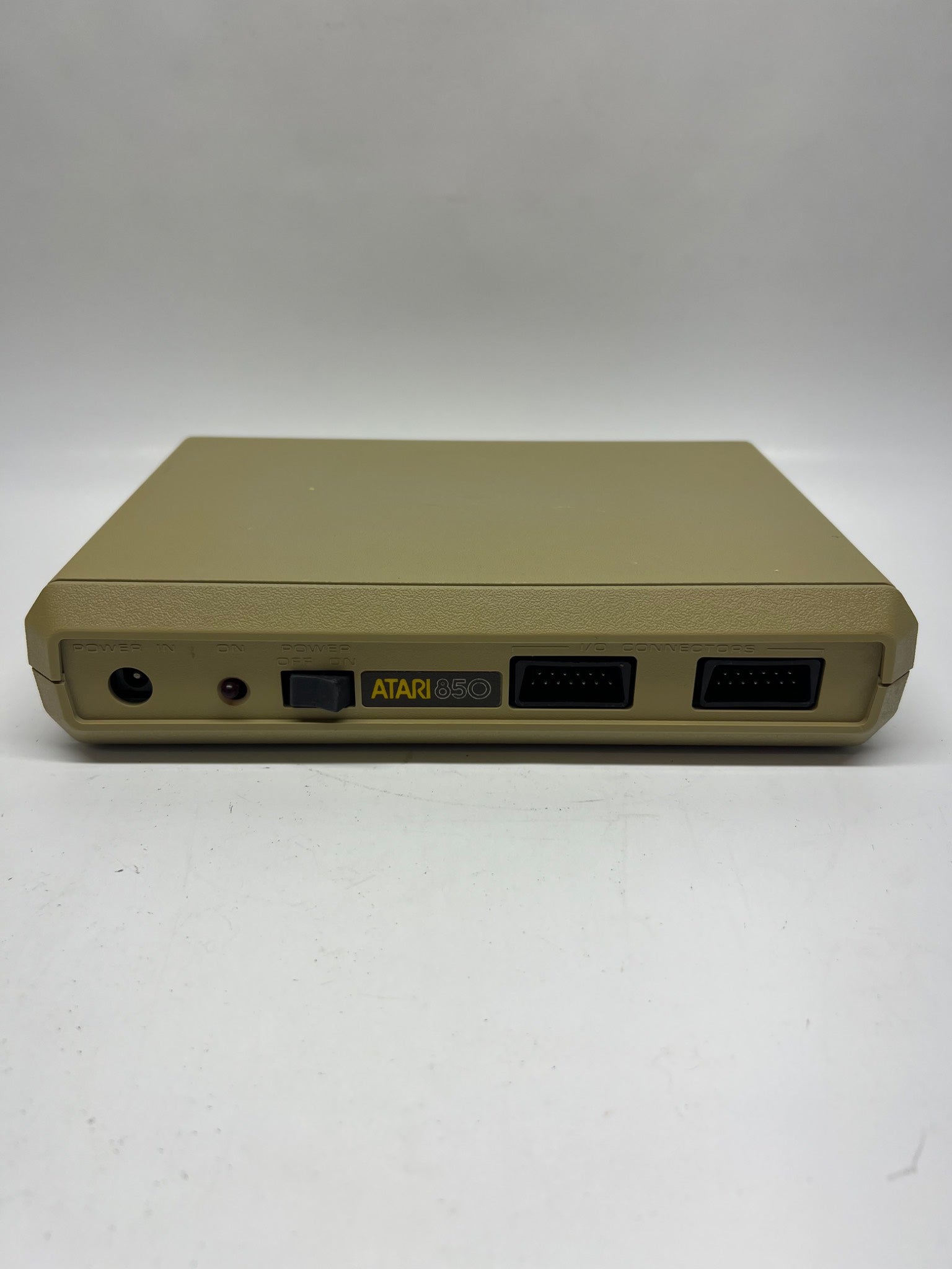 Title: Vintage Atari 850 Interface Module - For Parts / Untested