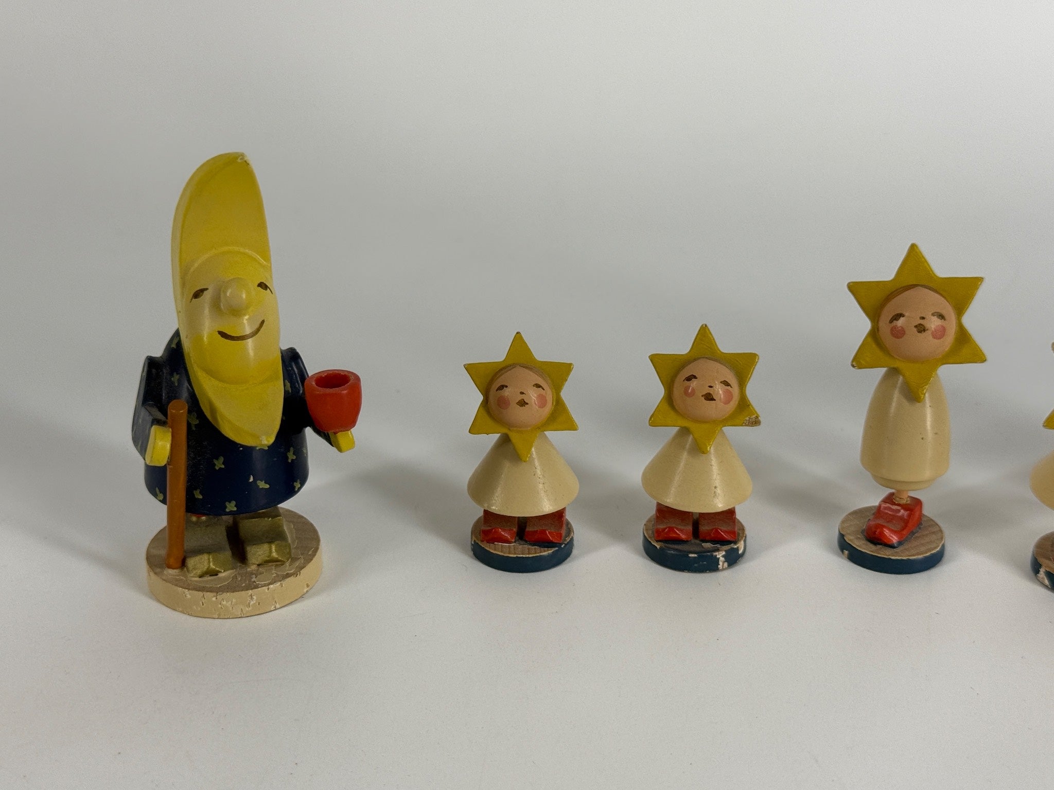 German Wendt & Kuhn Moon Family Figurines 1949-1972