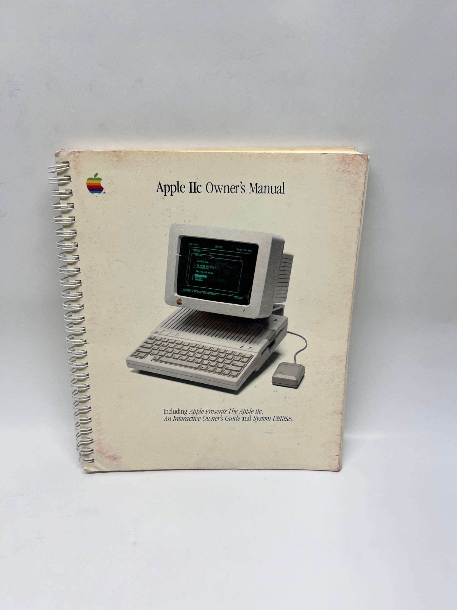 Vintage 1984 Apple IIc Owner's Manual 030-0797-A Spiral Bound Technical Guide
