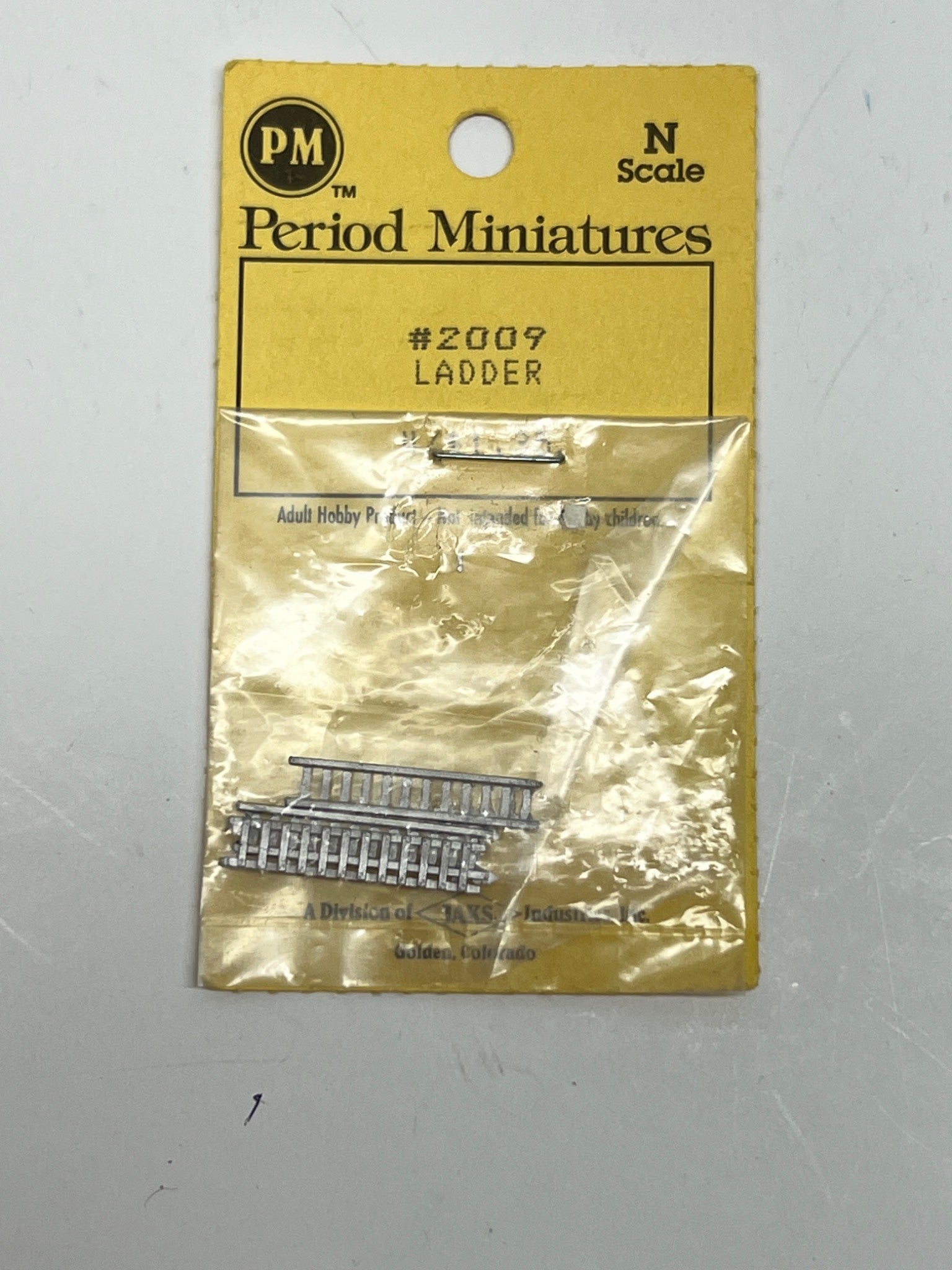 Period Miniatures N Scale Ladder Set #2009 – Cast Metal – NOS