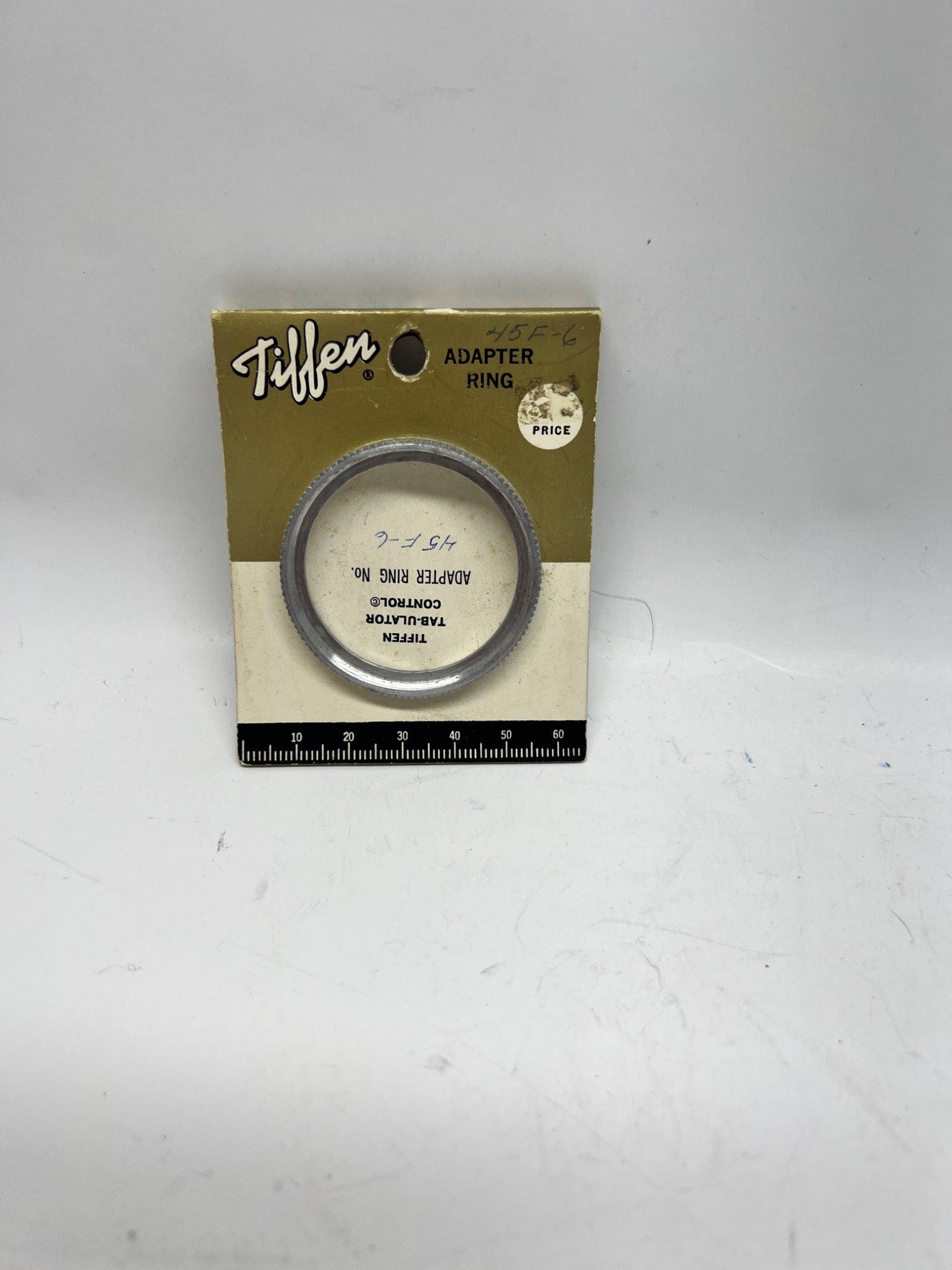 Tiffen Adapter Ring 45F-6 in Packaging