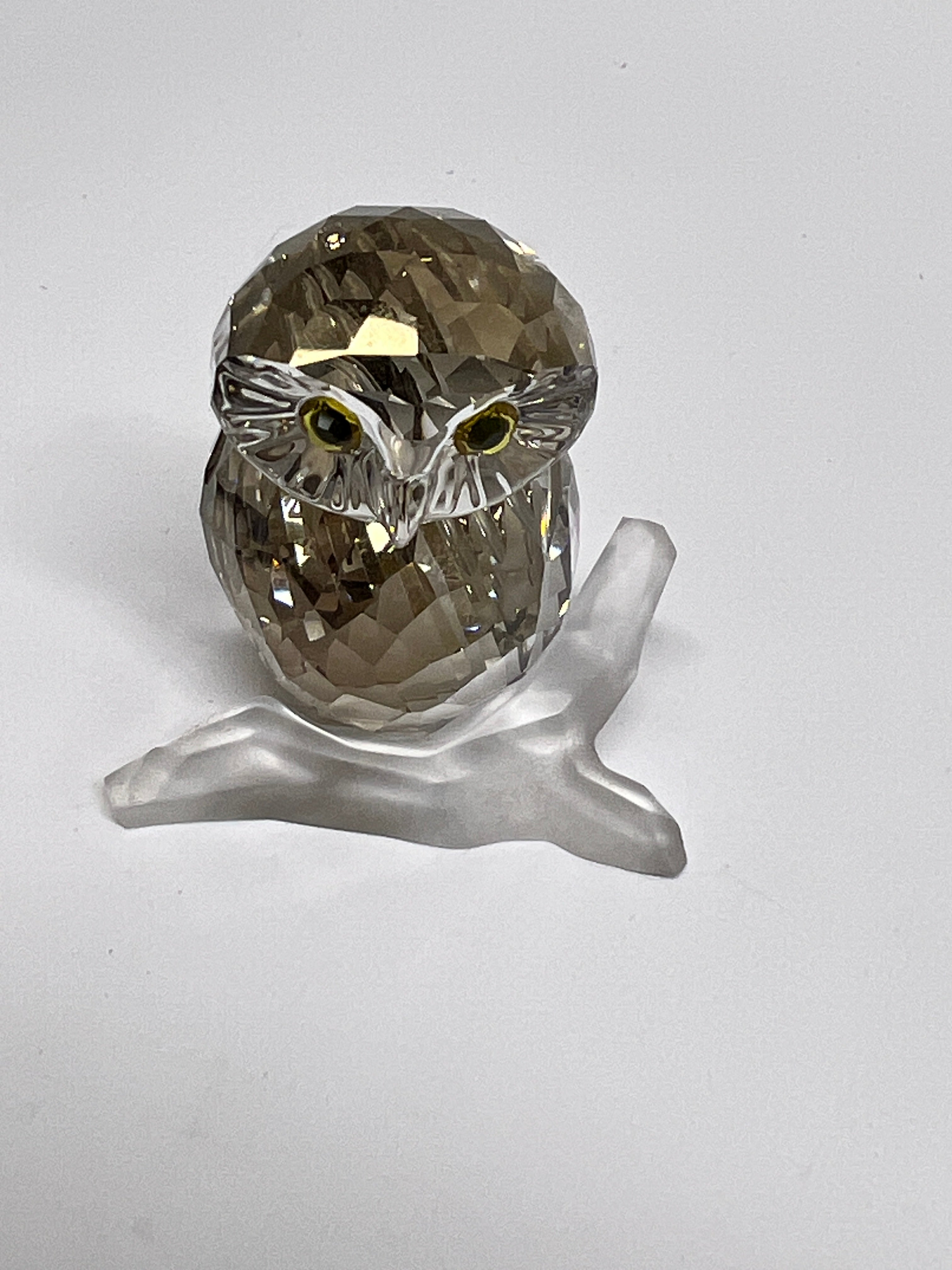 Swarovski Crystal Owl Figurine Golden Teak Medium 1003326 Austria