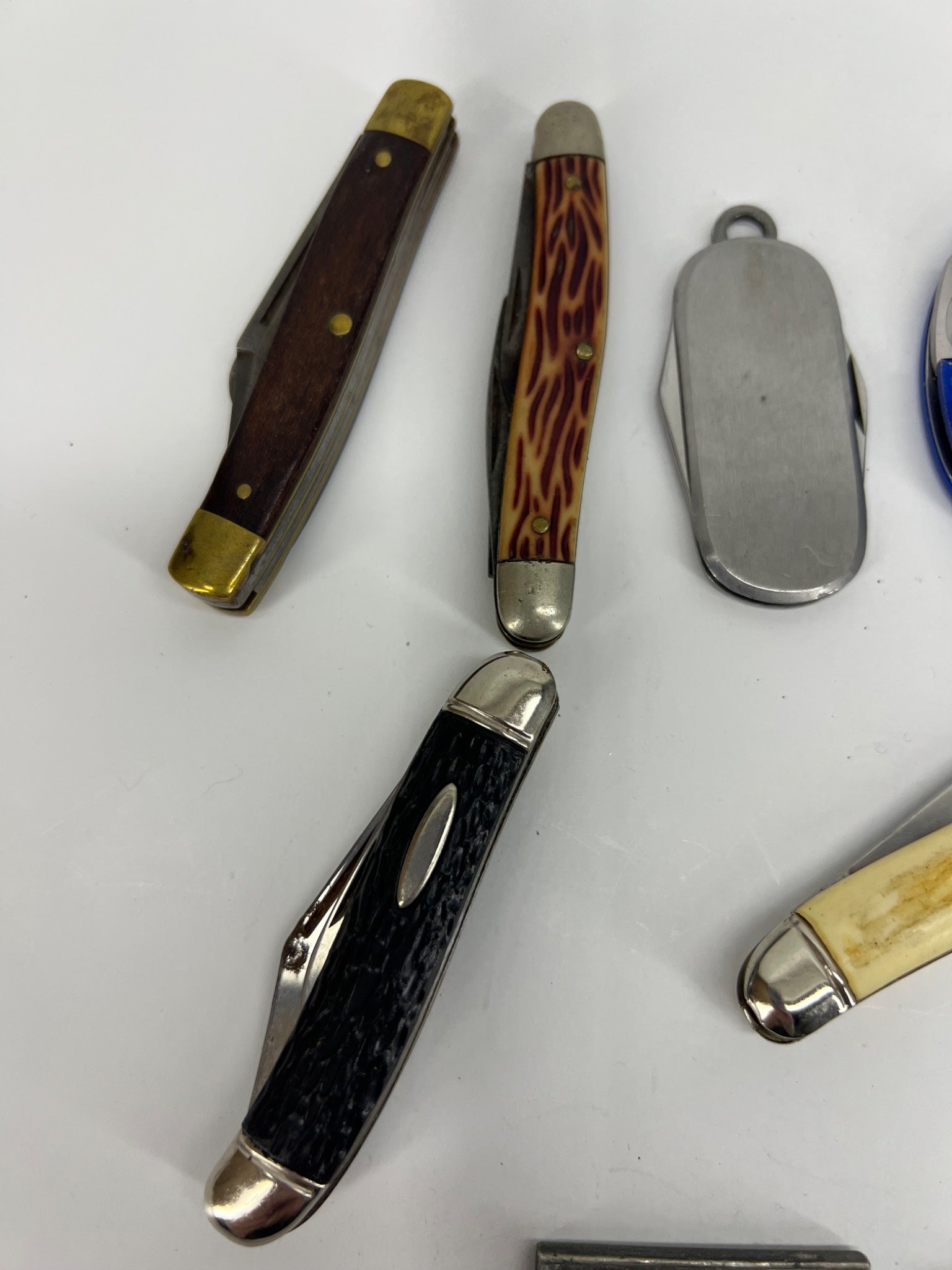 Collection of vintage Pocket Knives