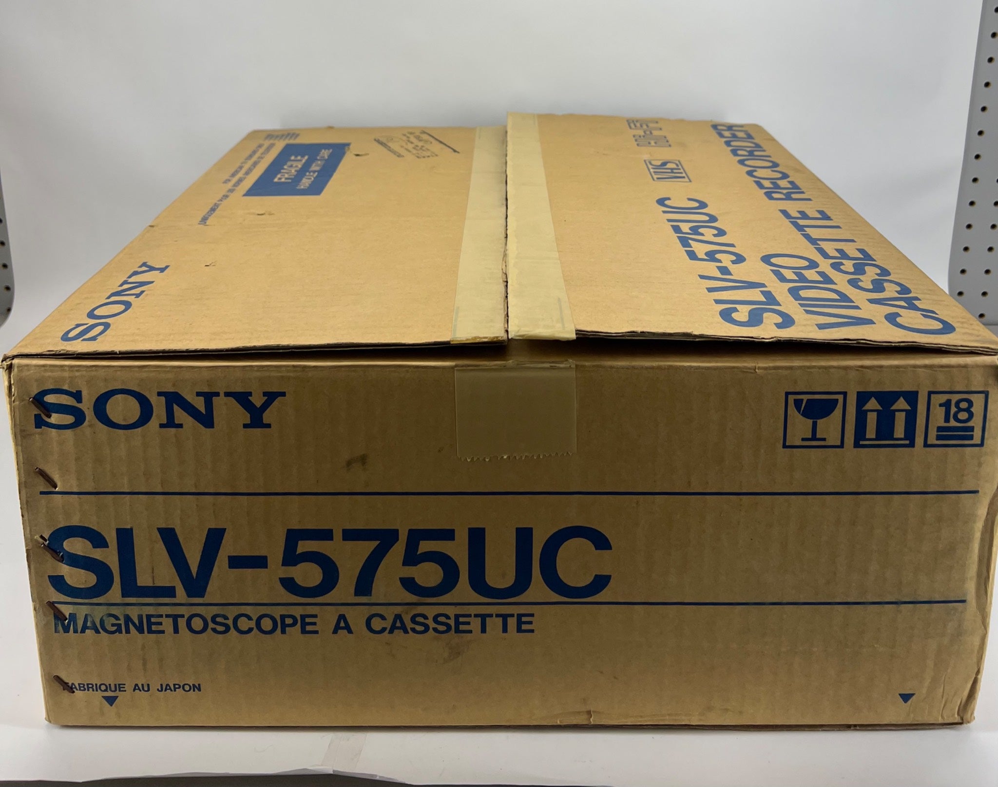 Sony SLV-575UC in original box Made in Japan 1987