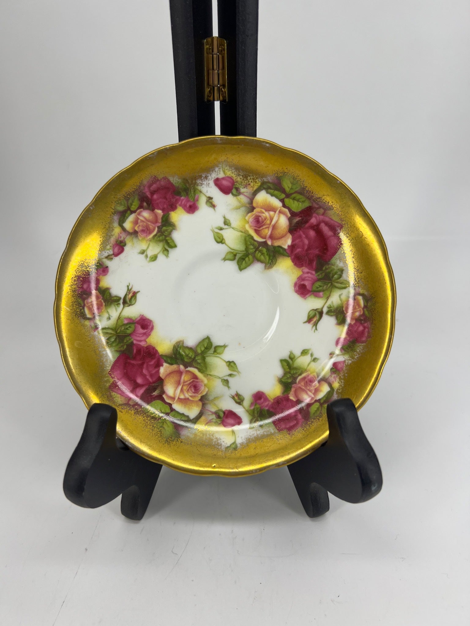 Royal Chelsea 5.5" Saucer, England